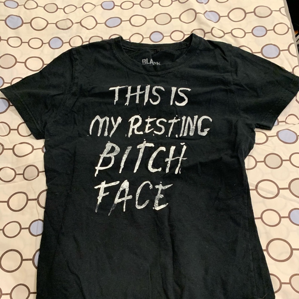 Graphic Tee 💚
